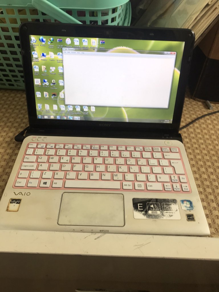 2a. Laptop.jpg