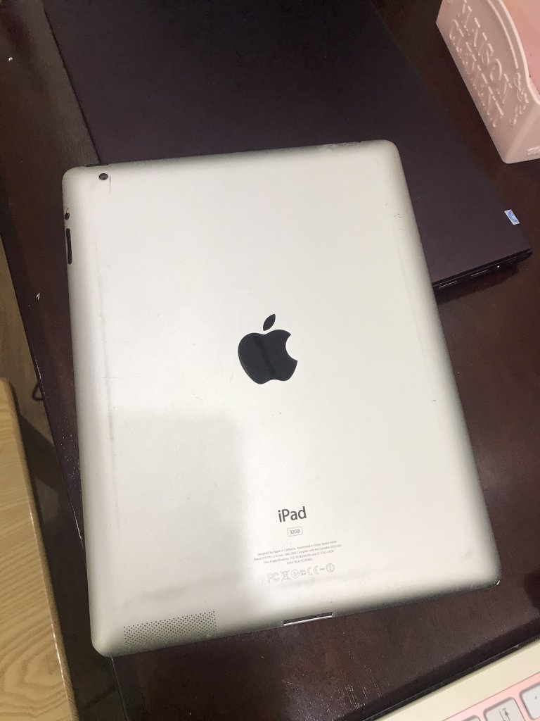3b. Ipad2.jpg
