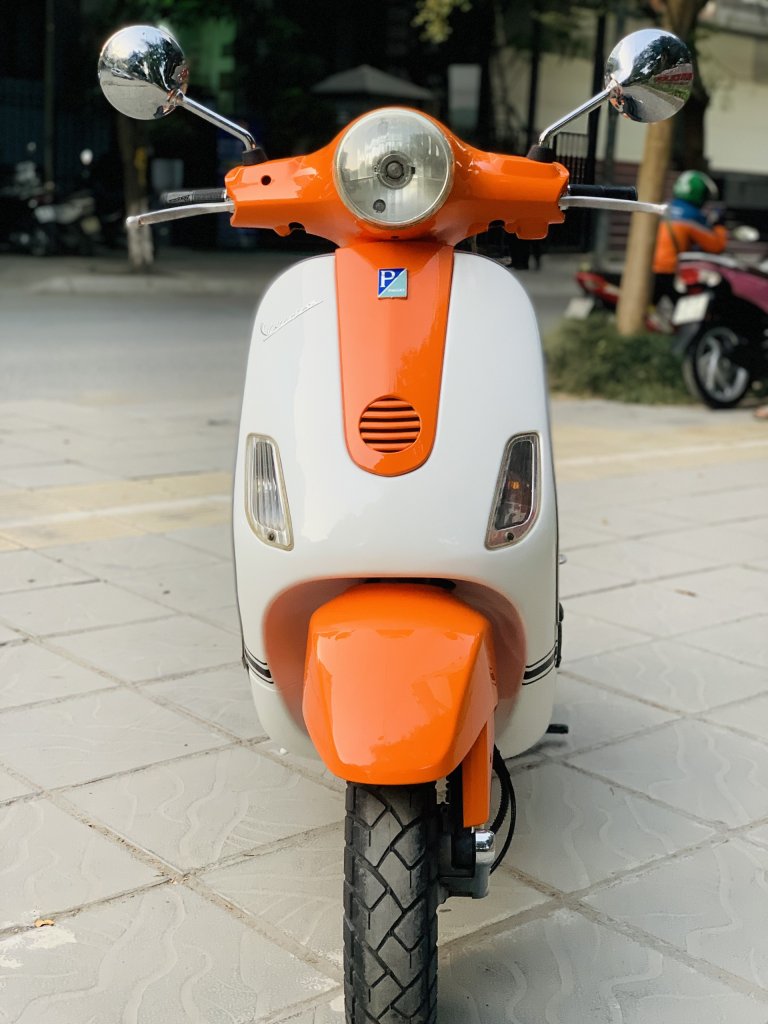 vespa  (2).jpg