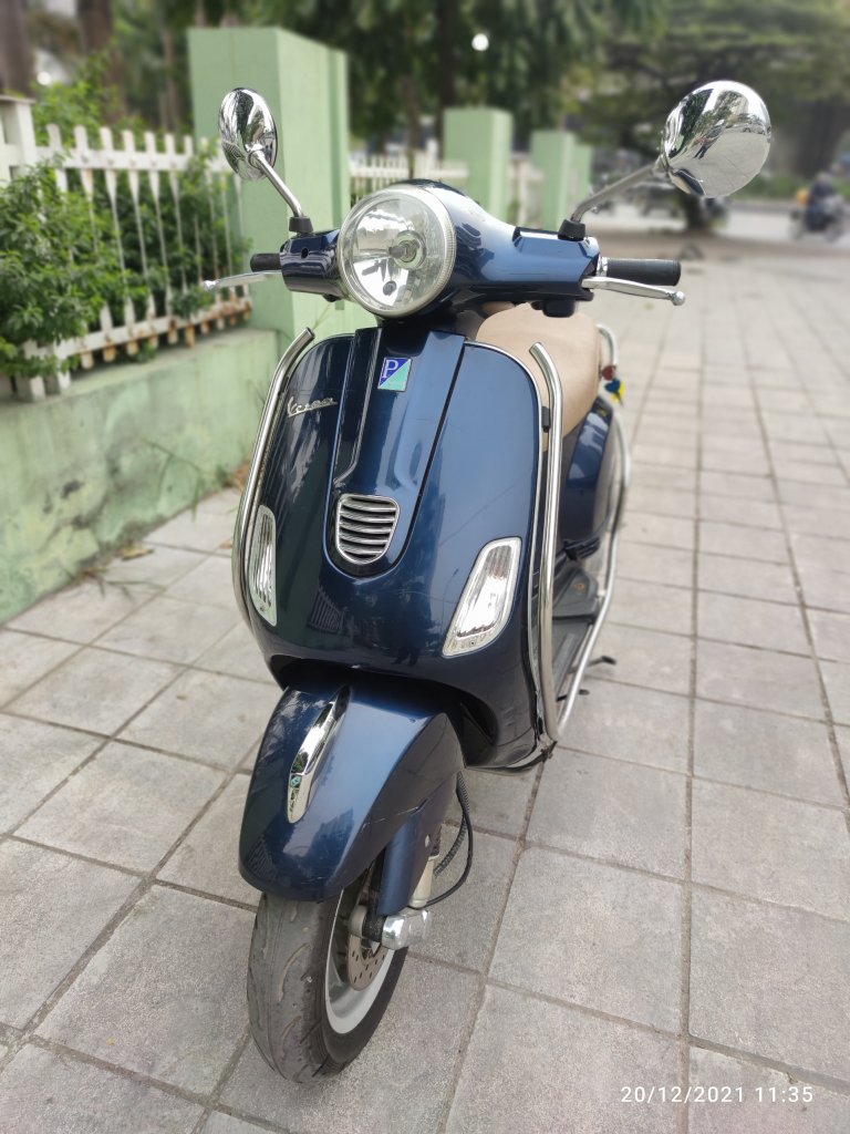 Vespa biển đẹp  (3).jpg