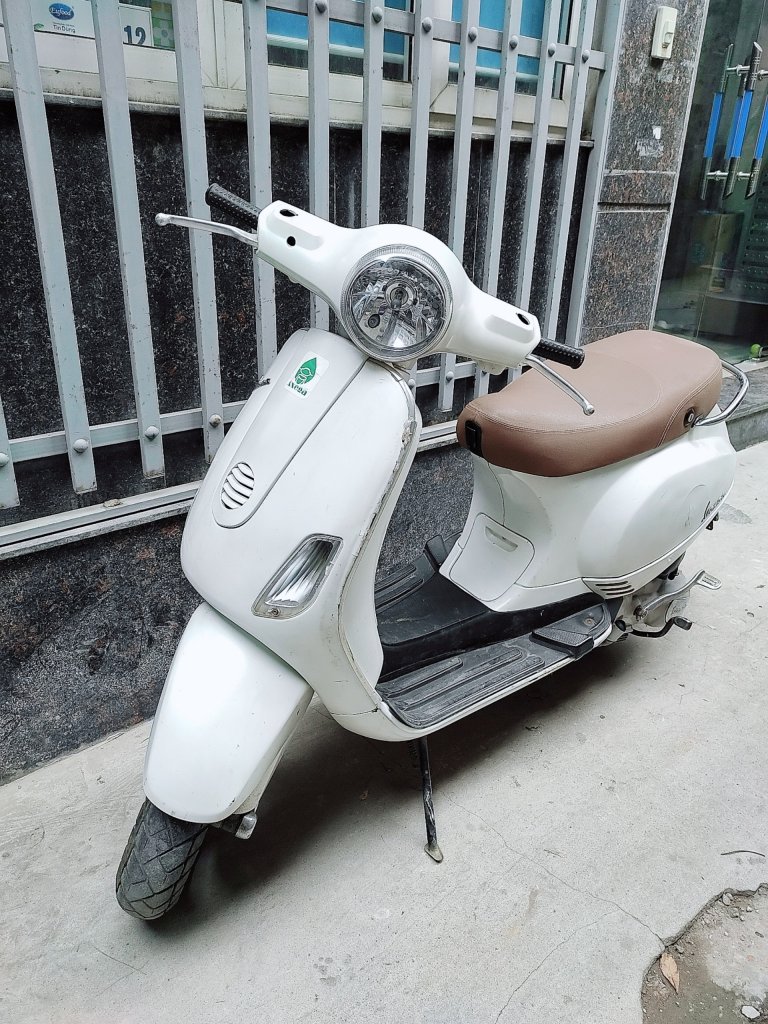 Vespa Lx  (3).jpg