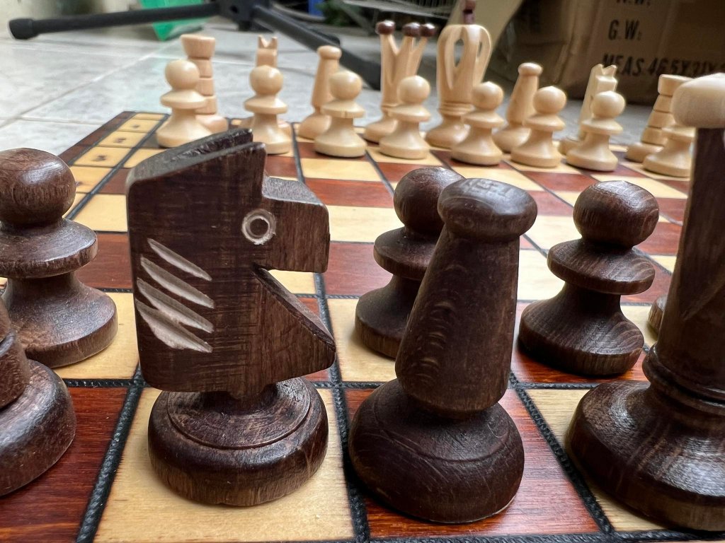 Bộ cờ vua làm bằng gỗ thủ công Royal 30cm – hàng nội địa Đức0.jpeg