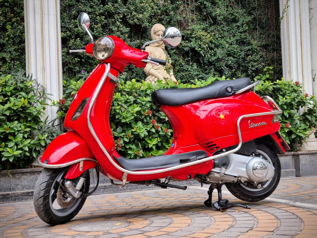 vespa  (1).jpg