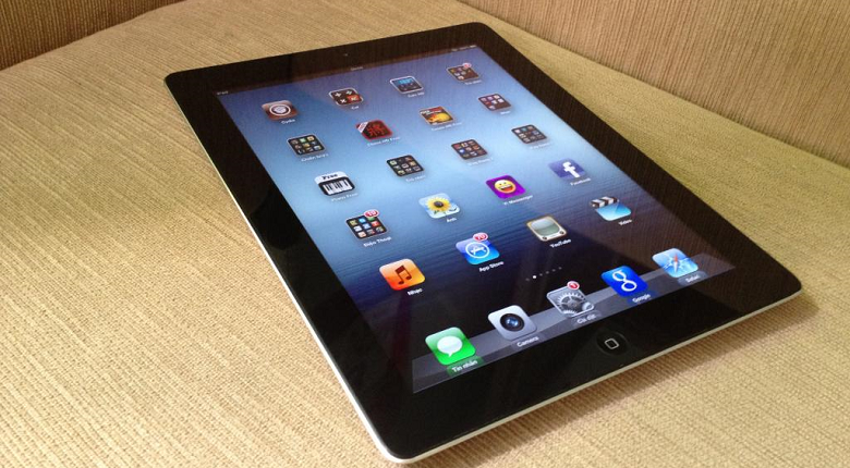 man-ipad-4-cu.png