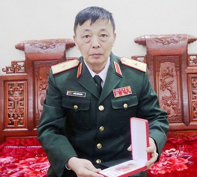 01-Thiếu tướng Trần Hữu Hoàn-c phó 11.jpg