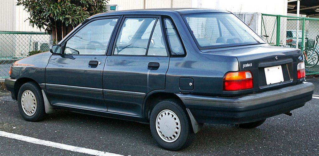 Ford_Festiva_β_002.JPG