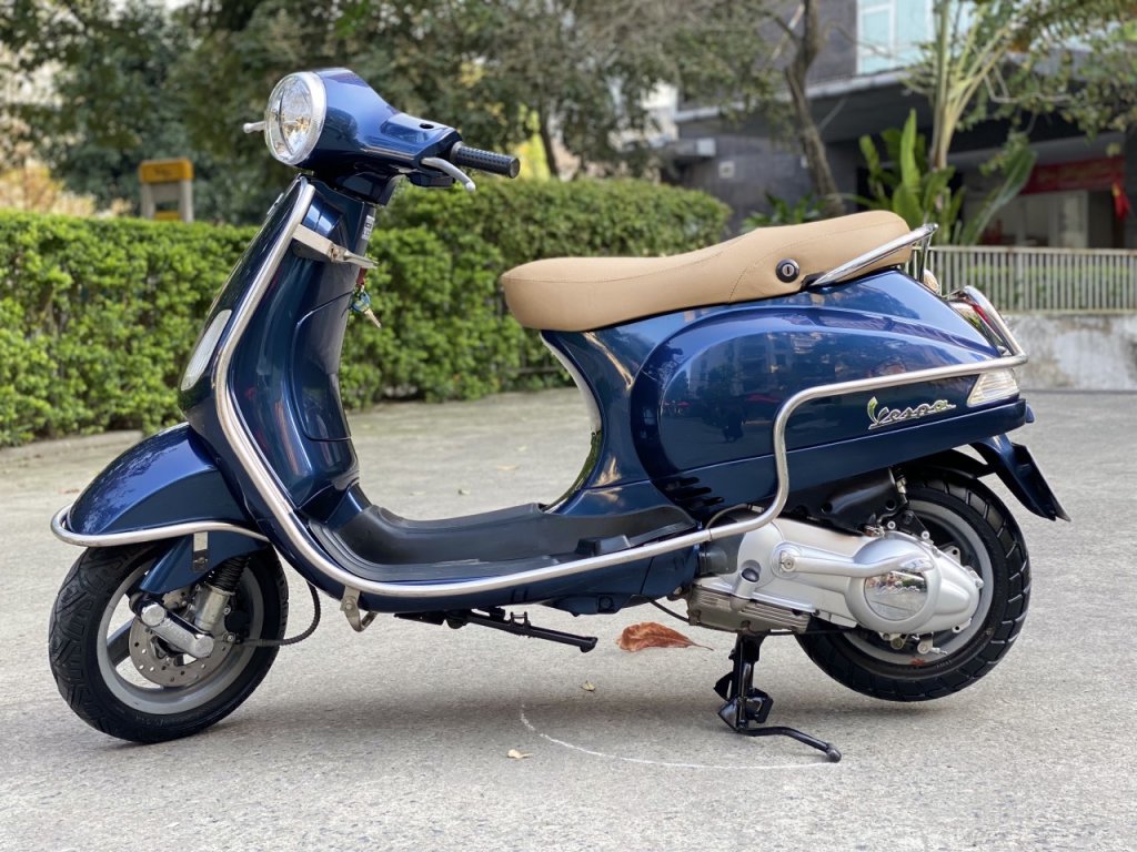 vespa lx  (1).jpg