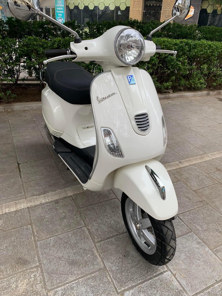 vespa lx  (2).jpg