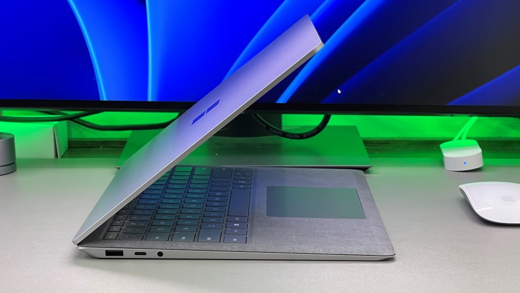 Surface laptop 4 6.JPG