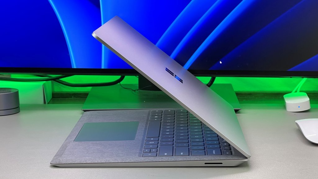 Surface laptop 4 7.JPG