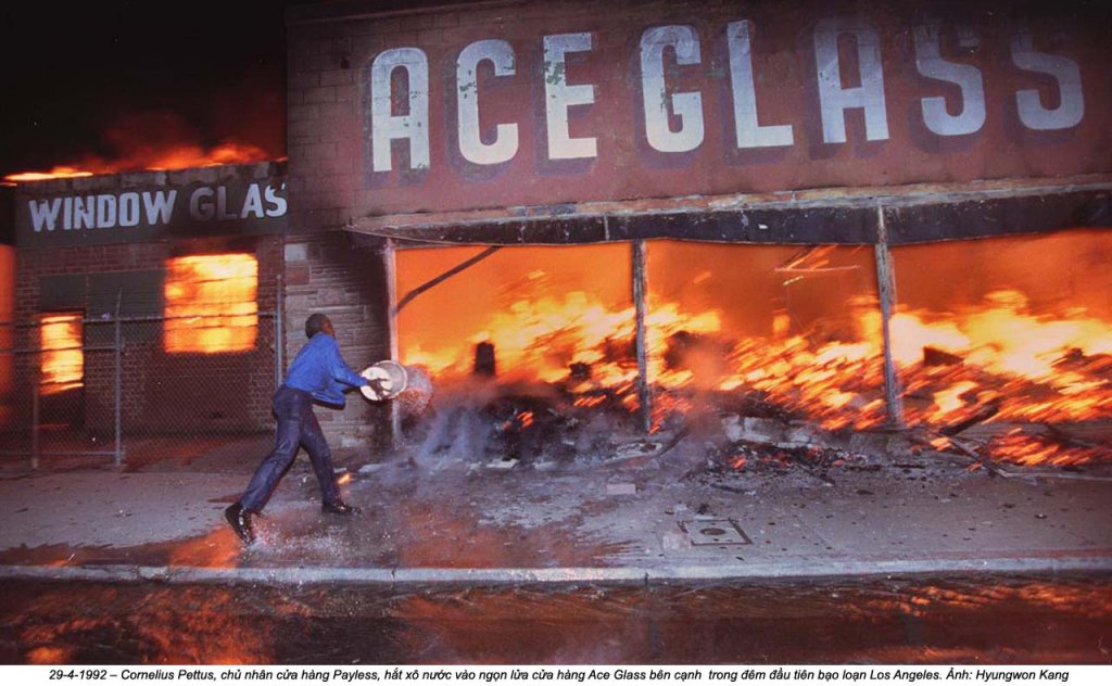 1992 Los Angeles riots (6).jpg