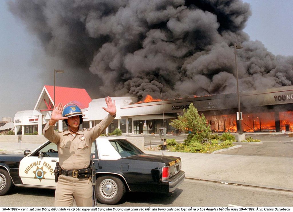 1992 Los Angeles riots (48).jpg
