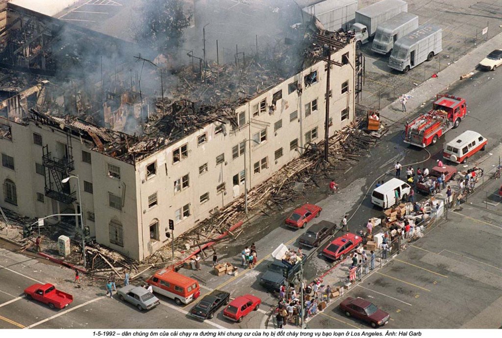 1992 Los Angeles riots (55).jpg