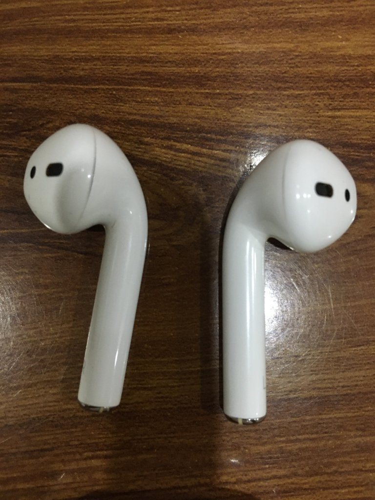 airpod2.jpg