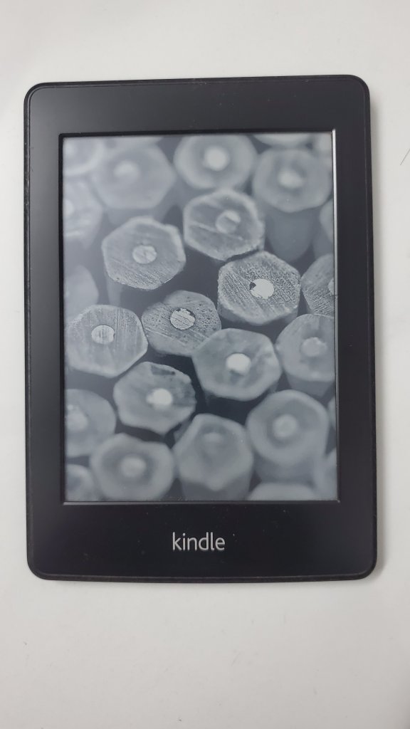 Kindle 1.jpg