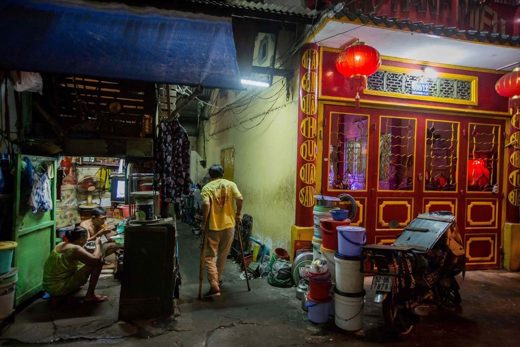 Viet Nam 2018_5_2 (1_1) Nhà quan tài.jpeg