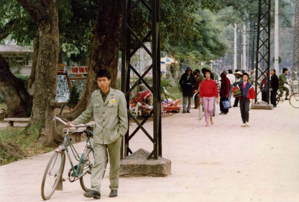 Việt Nam 1990 (28).jpg