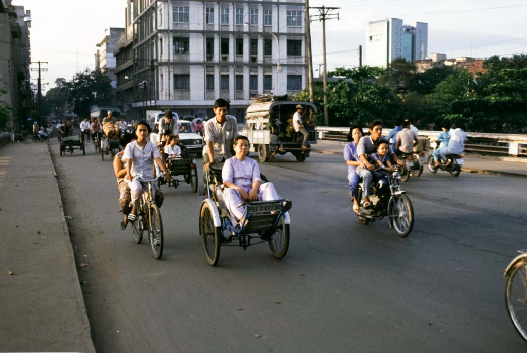 Việt Nam 1992 (3_28).jpg