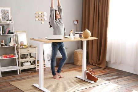 flexispot-standing-desk-lifstyle.jpg