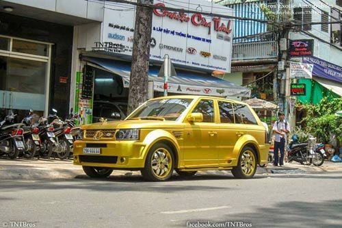 choang-bo-3-xe-ducati-diavel-vespa-946-va-range-rover-ma-vang-c2c770.jpg