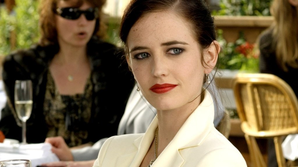 0800_Eva_Green_trong_Casino_Royale_1.jpg