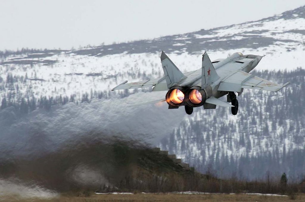 MiG-25 (25).jpg
