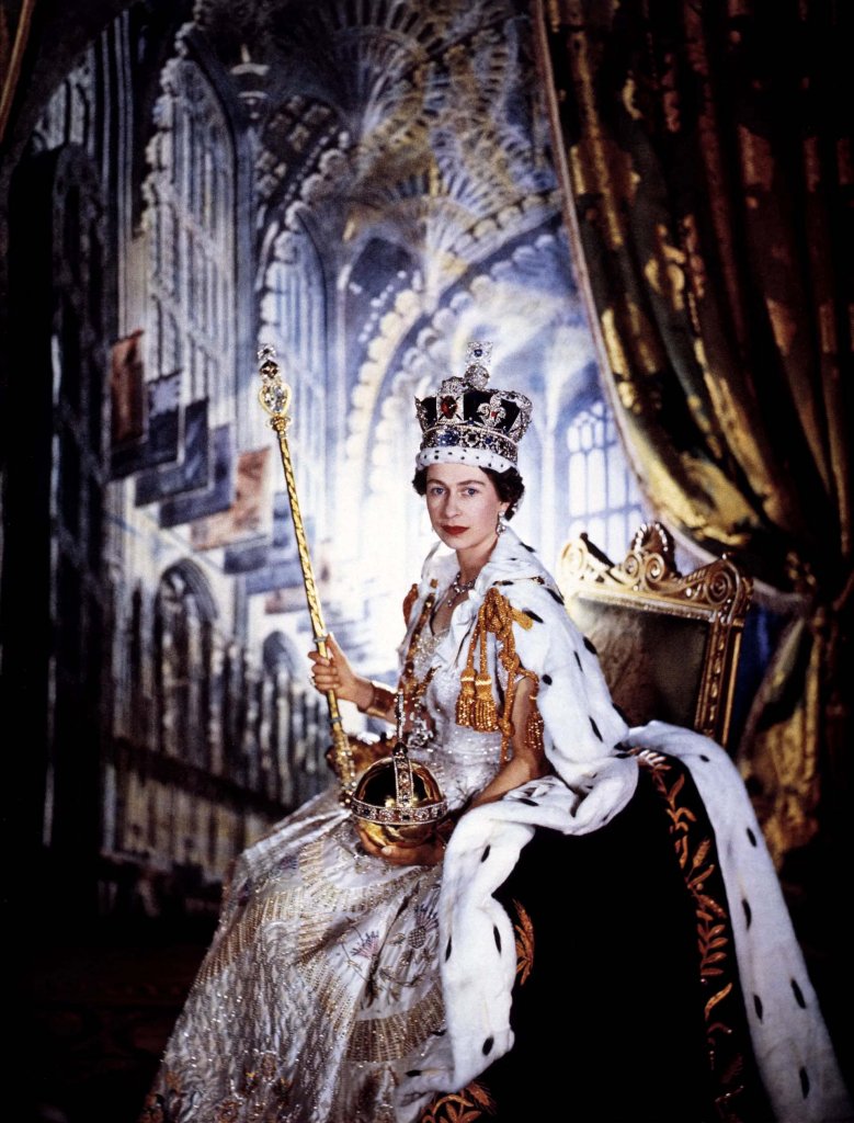 Elizabeth II (767_2).jpg