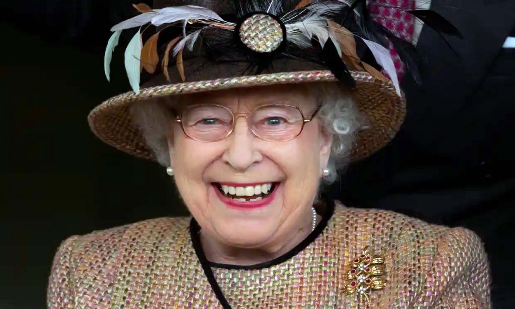 Elizabeth II (807).jpg