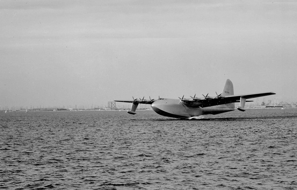 Hughes H-4 Hercules 1947_11_2 (14).jpg