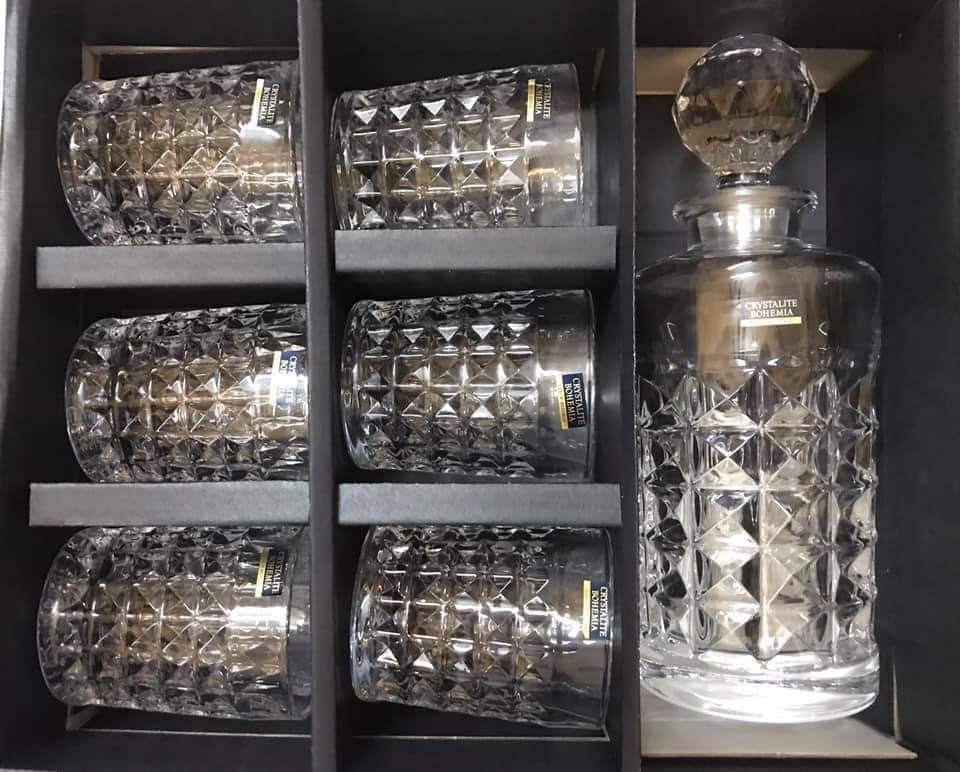 Bộ bình rượu và 6 cốc 230ml pha lê Crystal BOHEMIA Collection Diamond Whisky14.jpeg