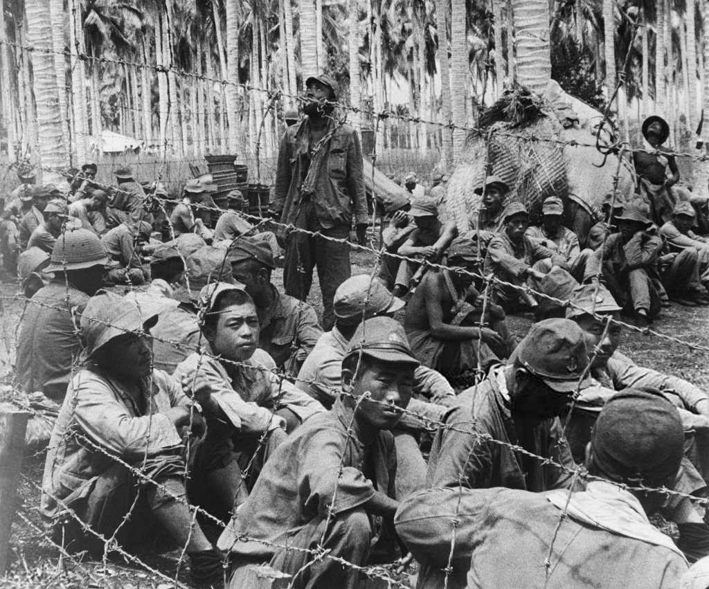 Solomon Islands 1942_11_5 (1).jpg