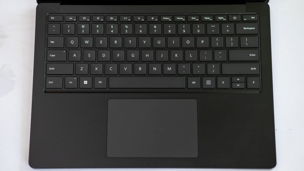 Surface laptop 3 black 2.jpg