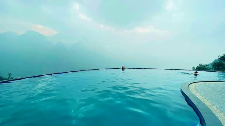 E250B31D-C1B8-4BF7-87EA-F13112F70938.jpeg