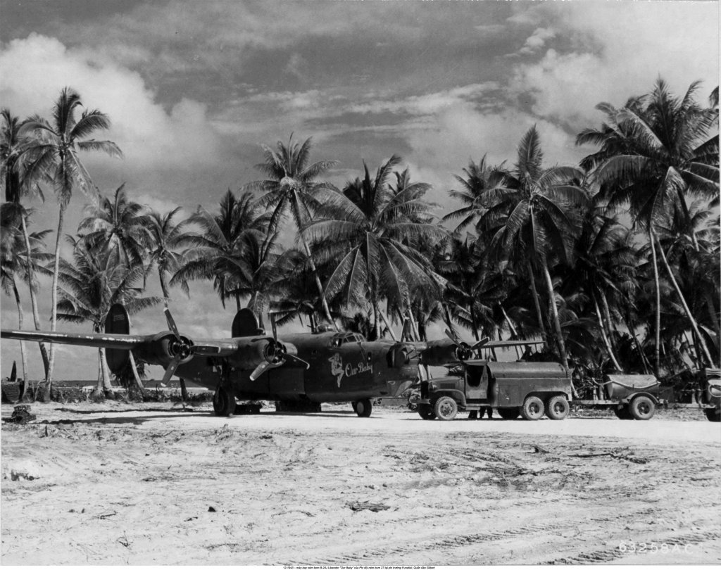 Gilbert Islands 1943_11_18 (2).jpg