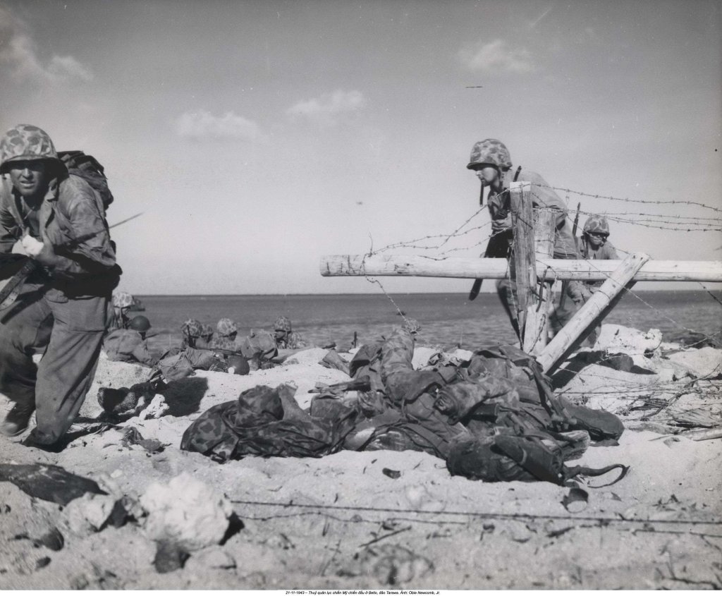 Gilbert Islands 1943_11_21 (7).jpg