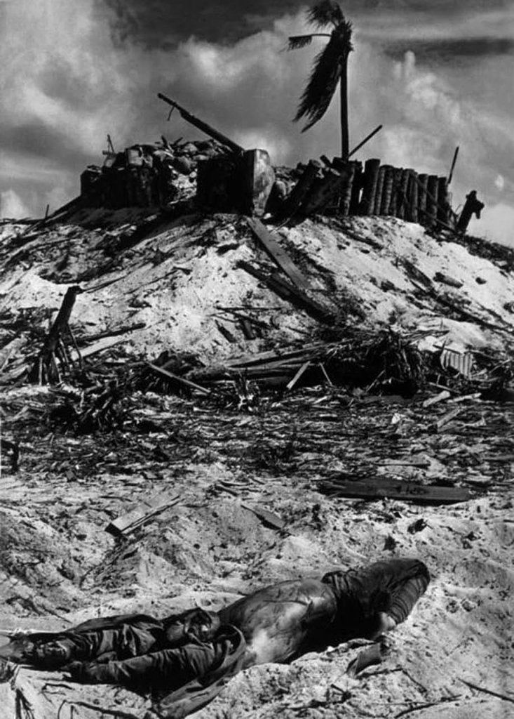 Gilbert Islands 1943_11_23 (7).jpg