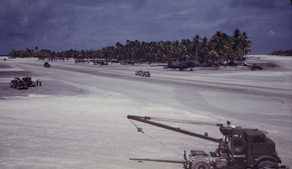 Gilbert Islands 1944_3 (70).jpg