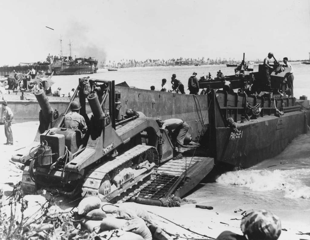 Marshall Islands 1944_1_31 (5).jpg