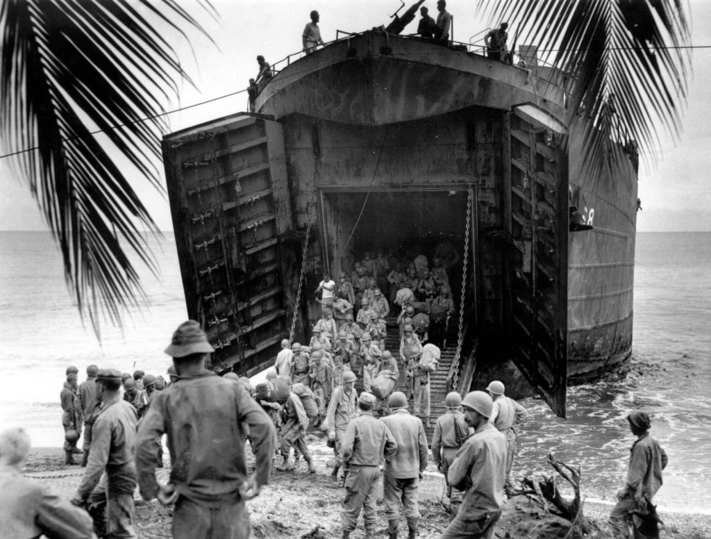 Marshall Islands 1944_1_31 (8).jpg