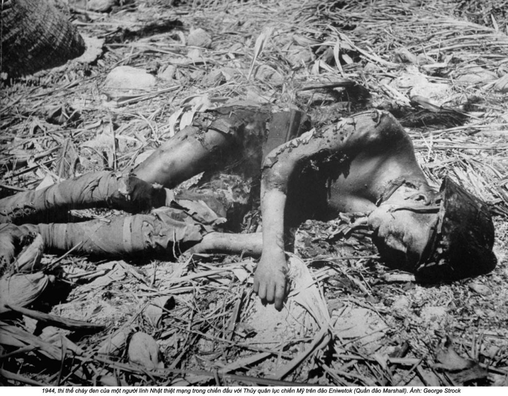 Marshall Islands 1944_2_9 (6).jpg