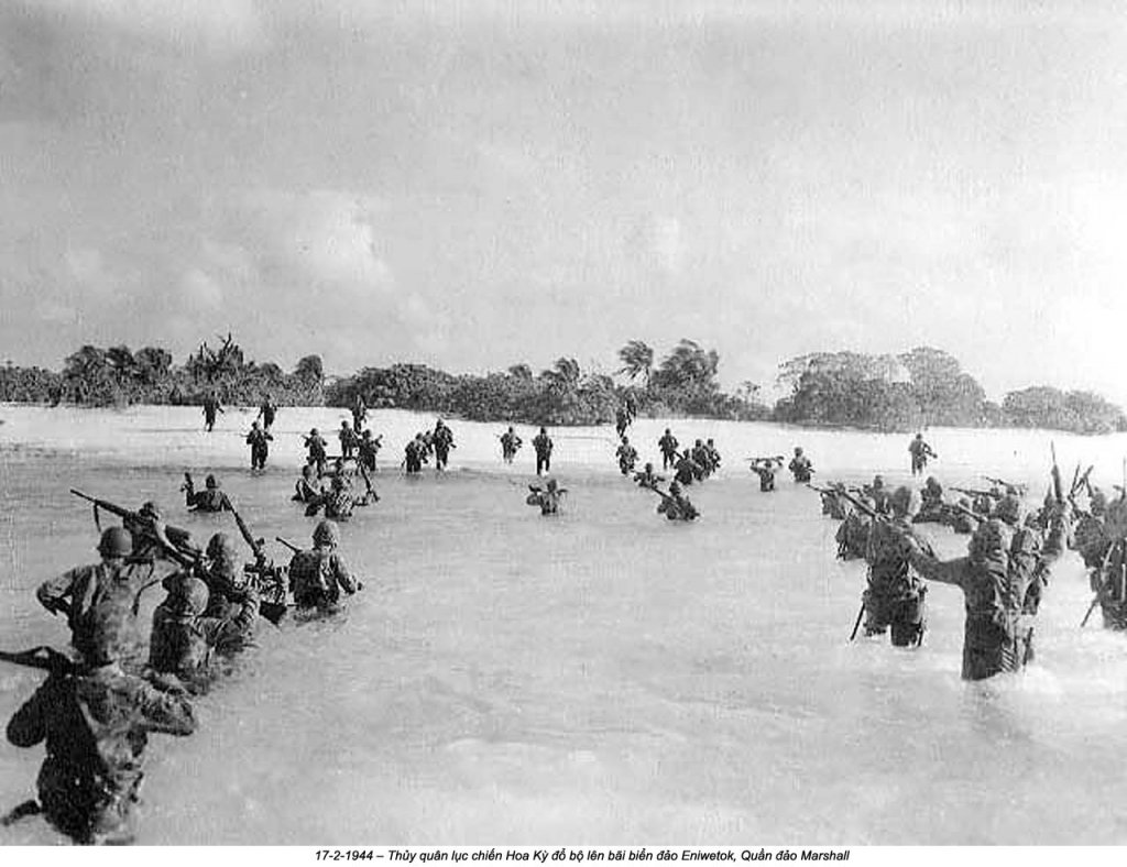 Marshall Islands 1944_2_17 (5).jpg