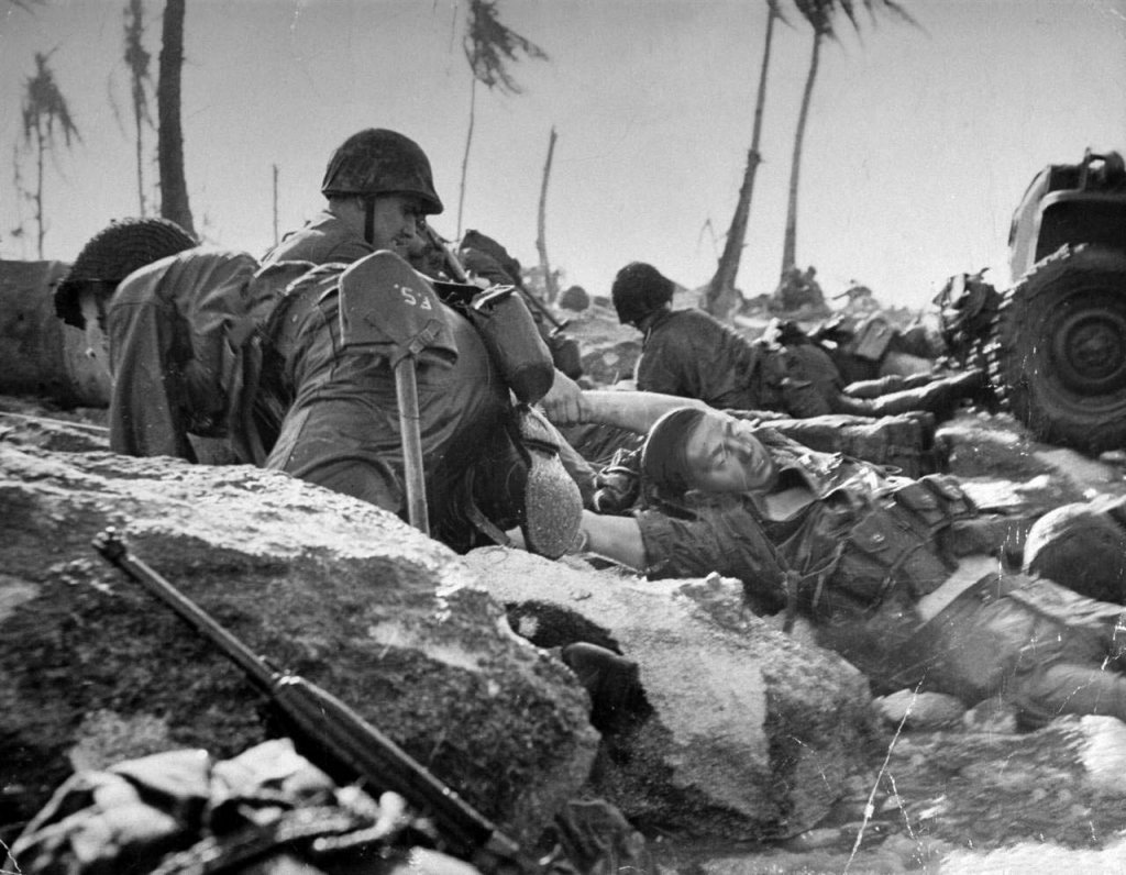 Marshall Islands 1944_2_25 (9).jpg