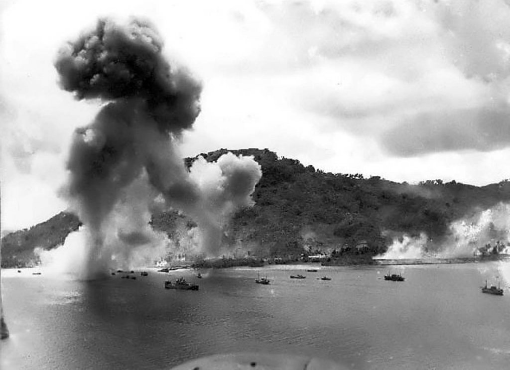 Caroline Islands 1944_2_17 (2).jpg