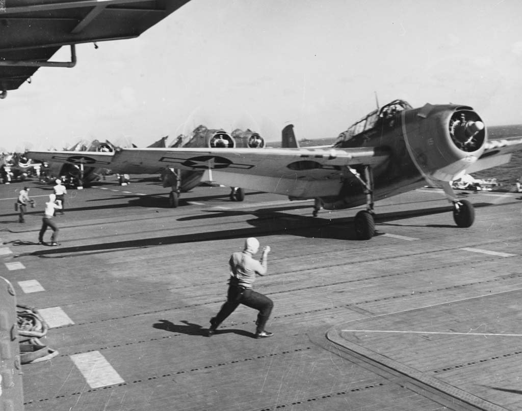 Mariana Islands 1944_6_15 (32).jpg