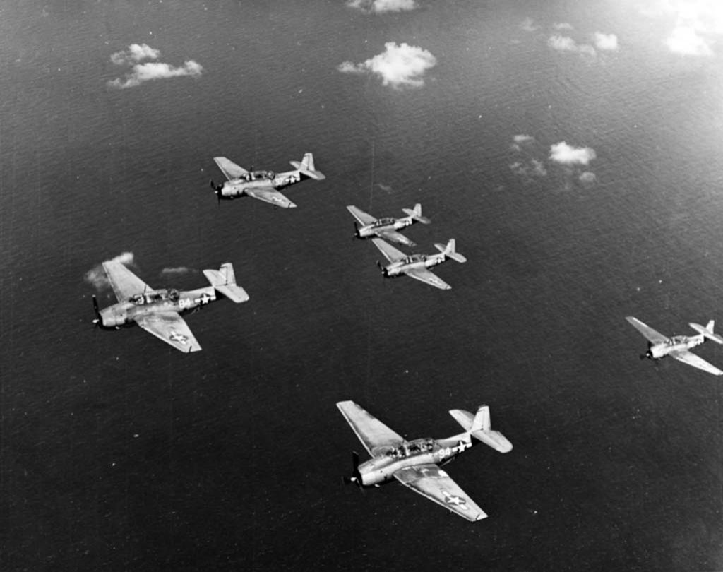 Mariana Islands 1944_6_23 (2).jpg