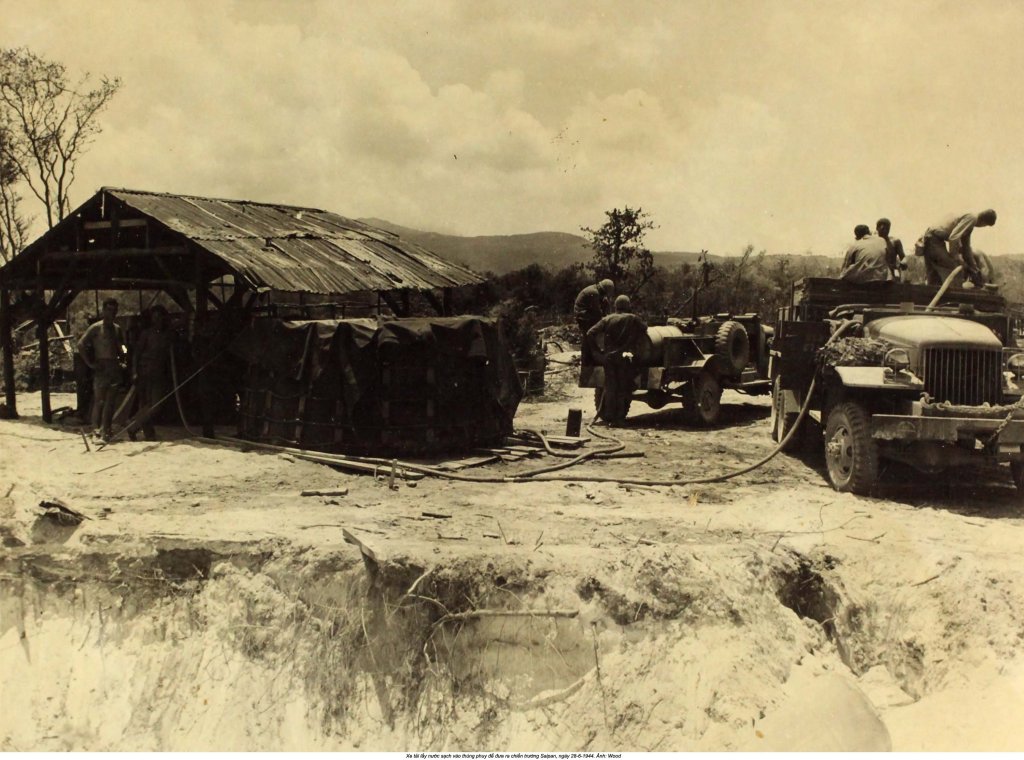 Mariana Islands 1944_7 (x121).jpg