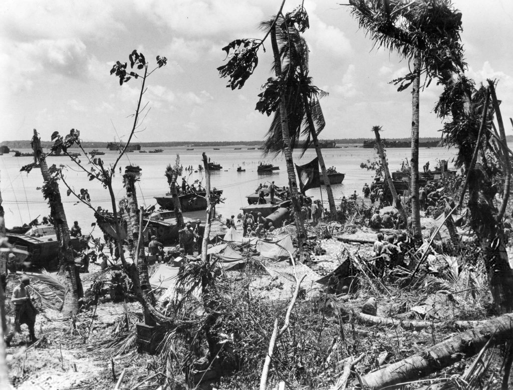 Guam 1944_7_20 (46).jpg