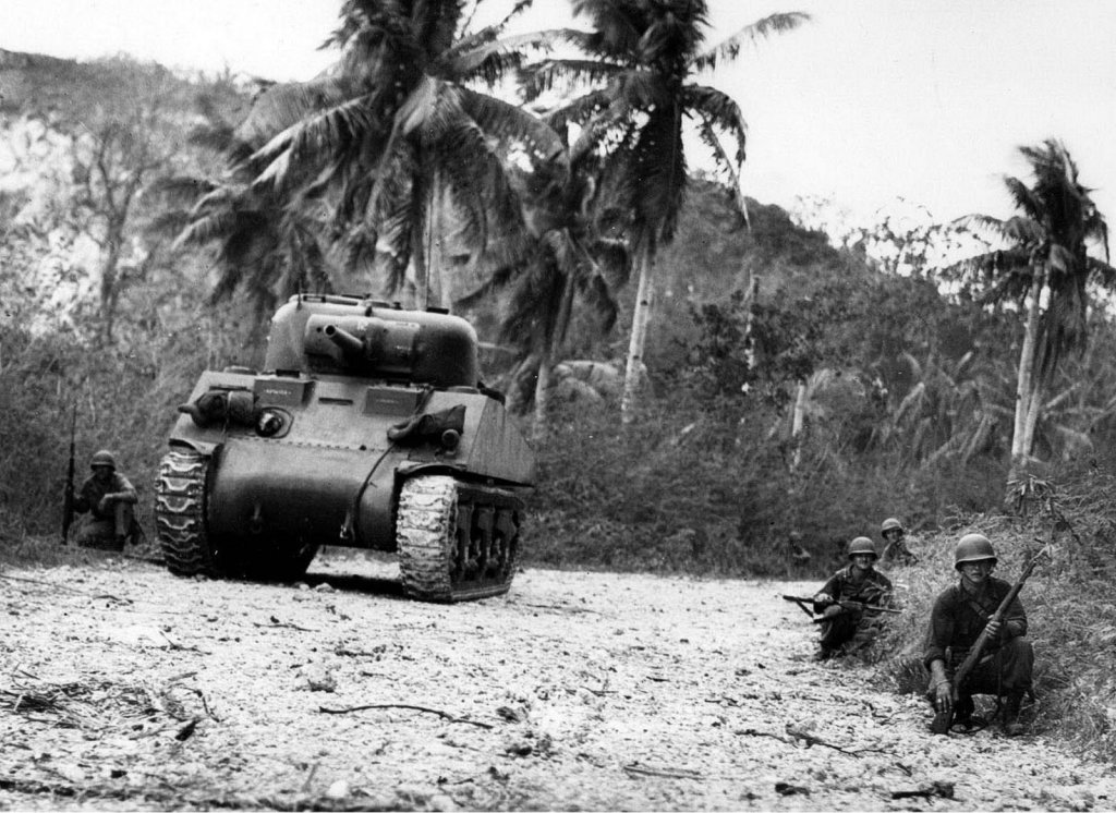 Guam 1944_7_30 (1).jpg