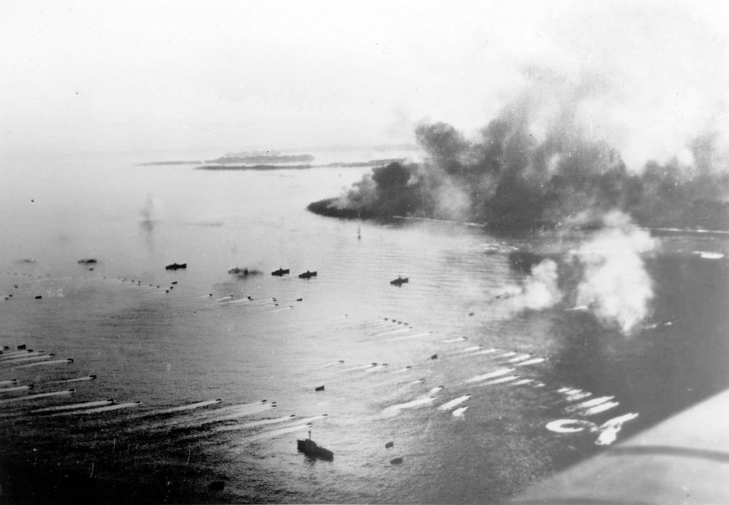 Palau, Peleliu 1944_9_15 (2).jpg