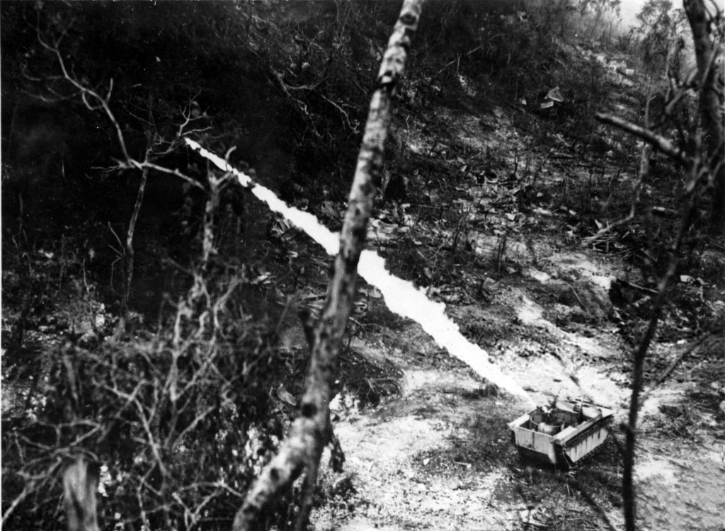 Palau, Peleliu 1944_9_15 (87).jpg